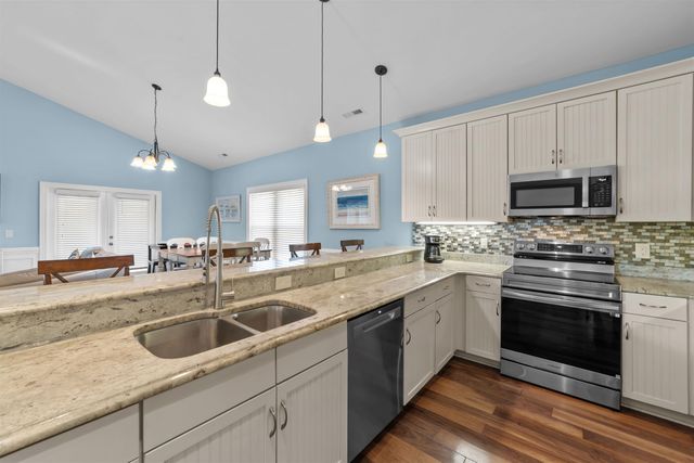 3307 Palm St., North Myrtle Beach, SC 29582
