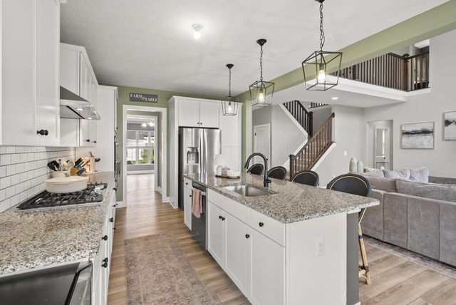 8400 Apricot Way, Plain City, OH 43064