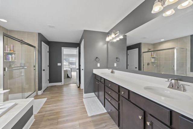 8400 Apricot Way, Plain City, OH 43064