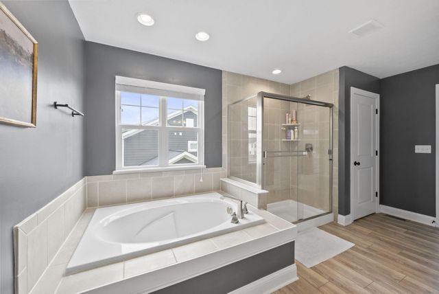 8400 Apricot Way, Plain City, OH 43064