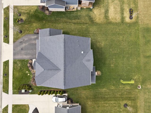 8400 Apricot Way, Plain City, OH 43064