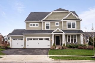 8400 Apricot Way, Plain City, OH 43064