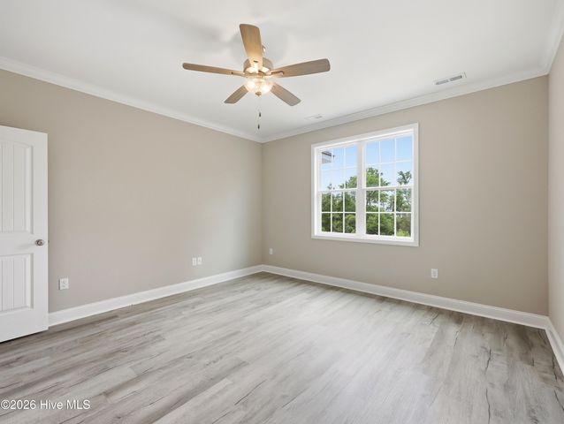 1058 Chadwick Shores Drive, Sneads Ferry, NC 28460