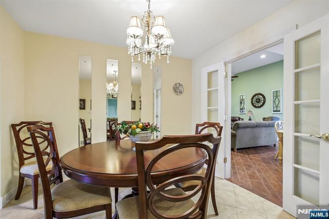 292 Gorden Drive, Paramus, NJ 07652