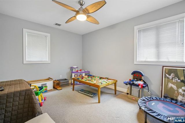 292 Gorden Drive, Paramus, NJ 07652