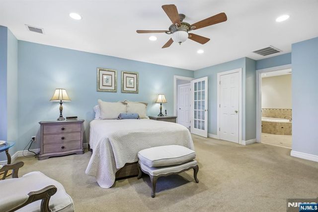 292 Gorden Drive, Paramus, NJ 07652