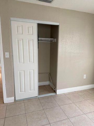 9519 Birmingham Drive, Palm Beach Gardens, FL 33410