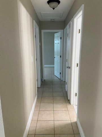 9519 Birmingham Drive, Palm Beach Gardens, FL 33410