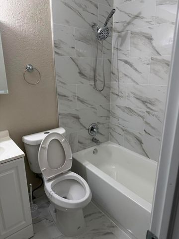 9519 Birmingham Drive, Palm Beach Gardens, FL 33410