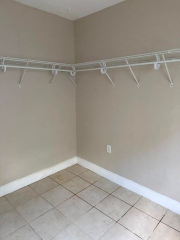 9519 Birmingham Drive, Palm Beach Gardens, FL 33410