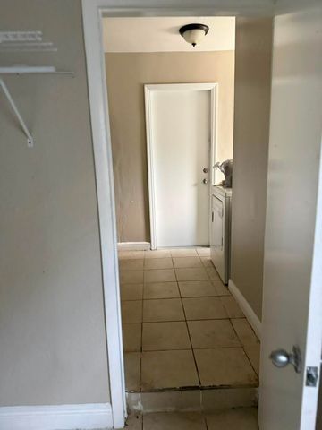 9519 Birmingham Drive, Palm Beach Gardens, FL 33410