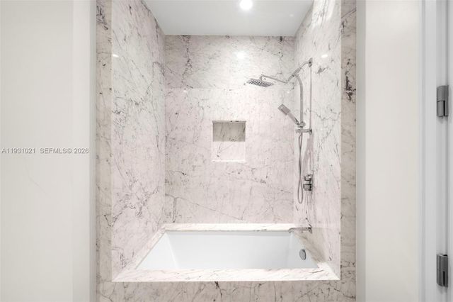 17901 Collins Ave 1002, Sunny Isles Beach, FL 33160