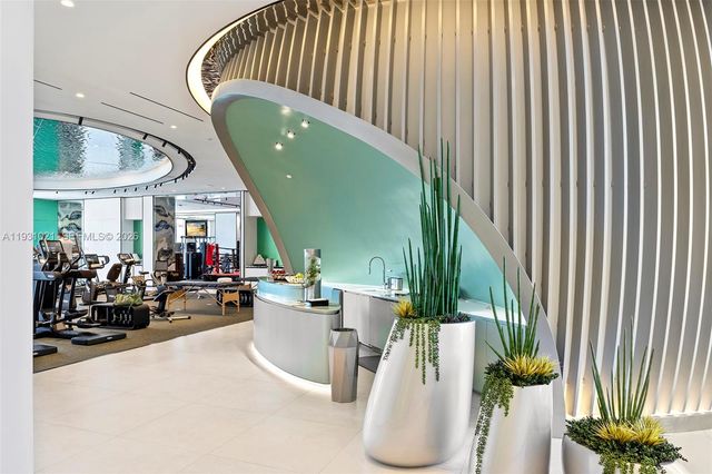 17901 Collins Ave 1002, Sunny Isles Beach, FL 33160