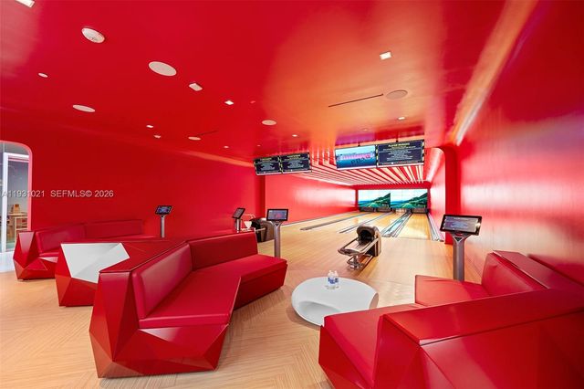 17901 Collins Ave 1002, Sunny Isles Beach, FL 33160