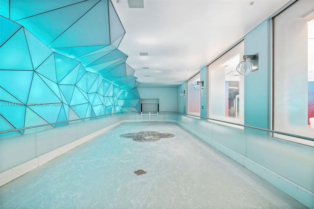 17901 Collins Ave 1002, Sunny Isles Beach, FL 33160