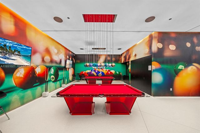 17901 Collins Ave 1002, Sunny Isles Beach, FL 33160