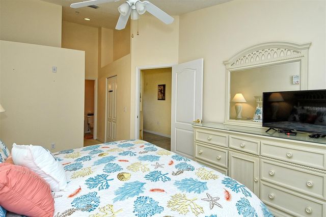 5370 HYLAND HILLS AVENUE 2724, Sarasota, FL 34241