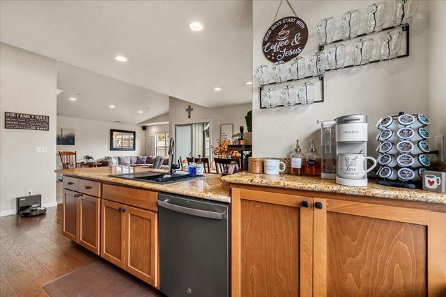 1777 Xavier Court, Fortuna, CA 95540