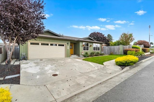 1777 Xavier Court, Fortuna, CA 95540