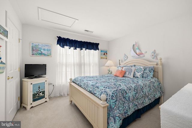 6 AINTREE DR, Lewes, DE 19958