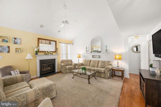 6 AINTREE DR, Lewes, DE 19958