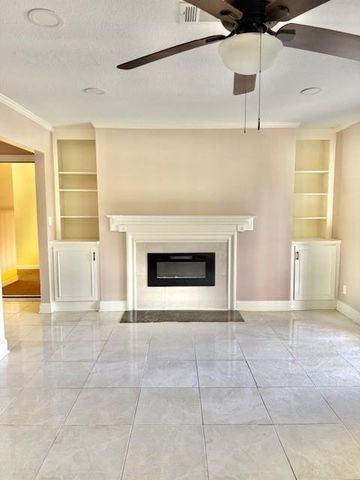 48 Le Parc Fontaine, Lithonia, GA 30038