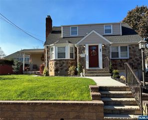 159 Livingston Street, Northvale, NJ 07647