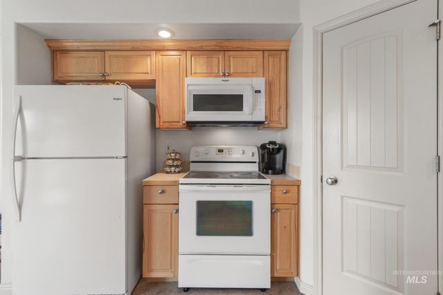 2150 W Stonefly Pl, Nampa, ID 83651