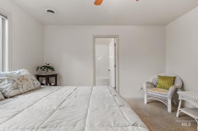 2150 W Stonefly Pl, Nampa, ID 83651