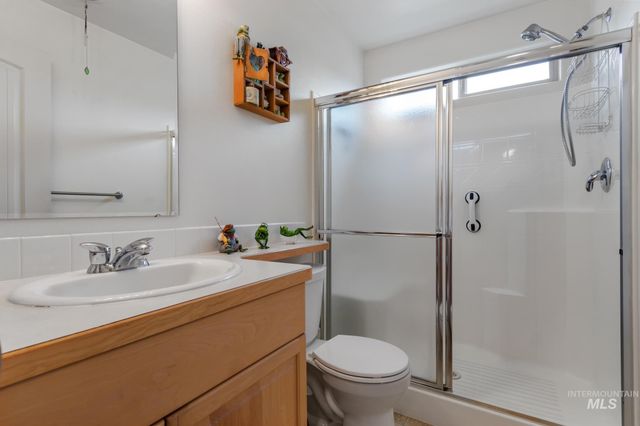 2150 W Stonefly Pl, Nampa, ID 83651
