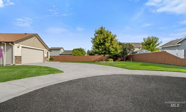 2150 W Stonefly Pl, Nampa, ID 83651