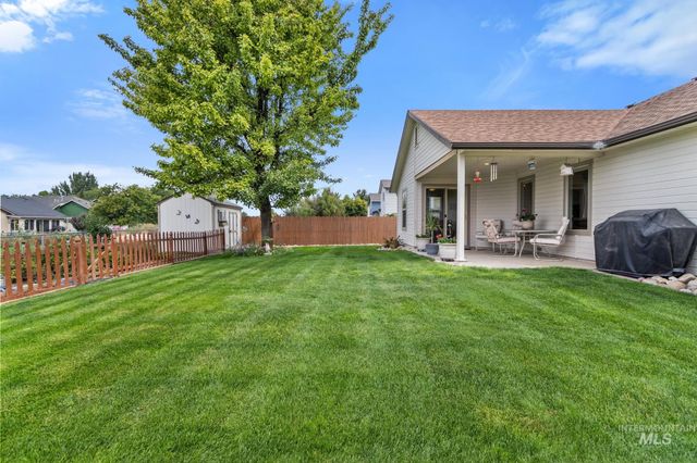 2150 W Stonefly Pl, Nampa, ID 83651