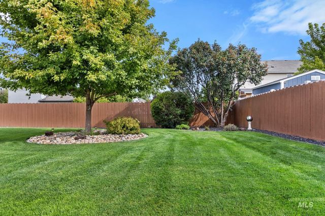 2150 W Stonefly Pl, Nampa, ID 83651