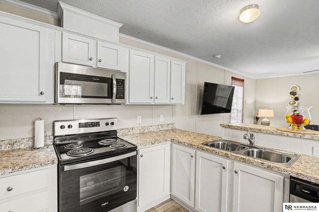 1835 SW 12th Street, Lincoln, NE 68522