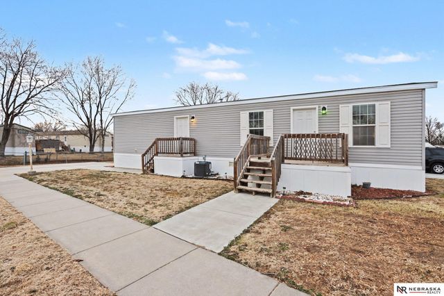 1835 SW 12th Street, Lincoln, NE 68522