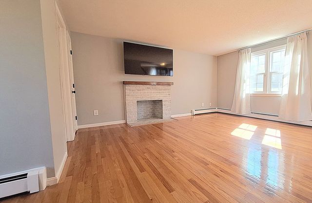 120 Spring Street, Walpole, MA 02081