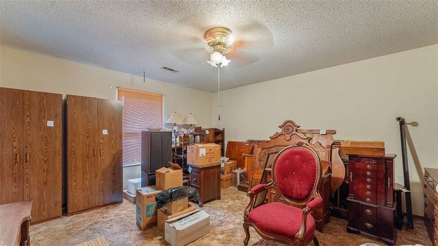 1300 Silent Grove Road, Springdale, AR 72762