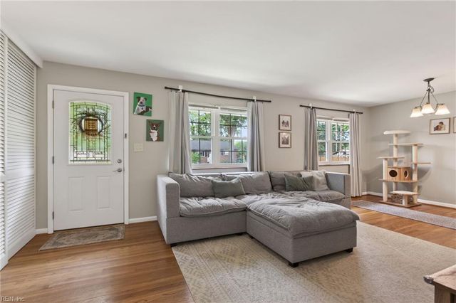 703 New Bern AVE, Hampton, VA 23669
