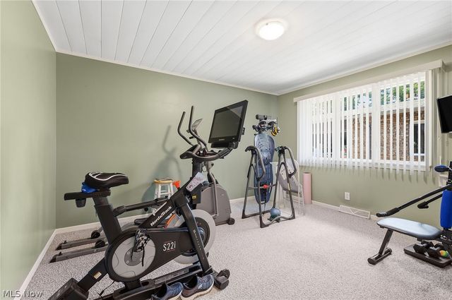 16385 Messenger Road, Chagrin Falls, OH 44023