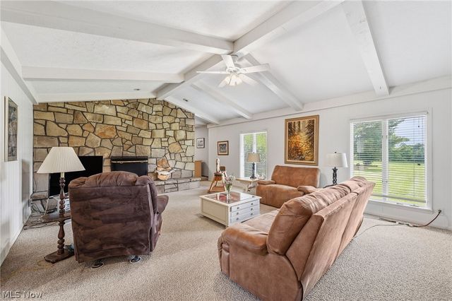 16385 Messenger Road, Chagrin Falls, OH 44023