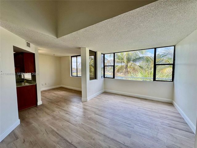 8335 SW 152nd Avenue B408, Miami, FL 33193