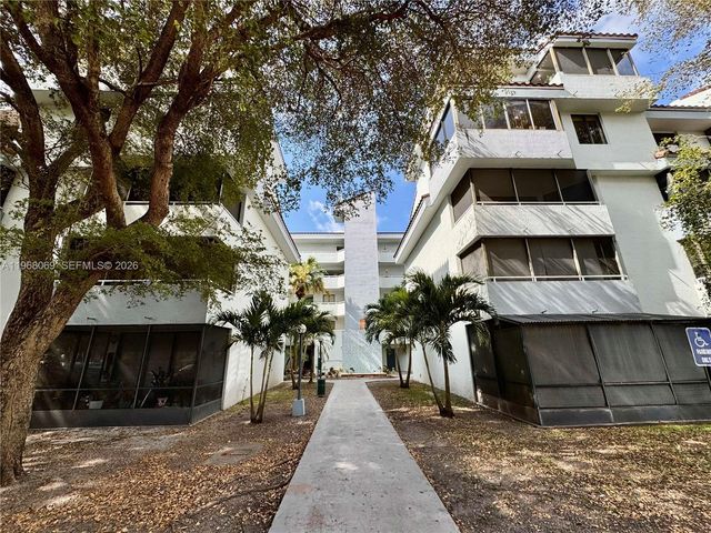 8335 SW 152nd Avenue B408, Miami, FL 33193