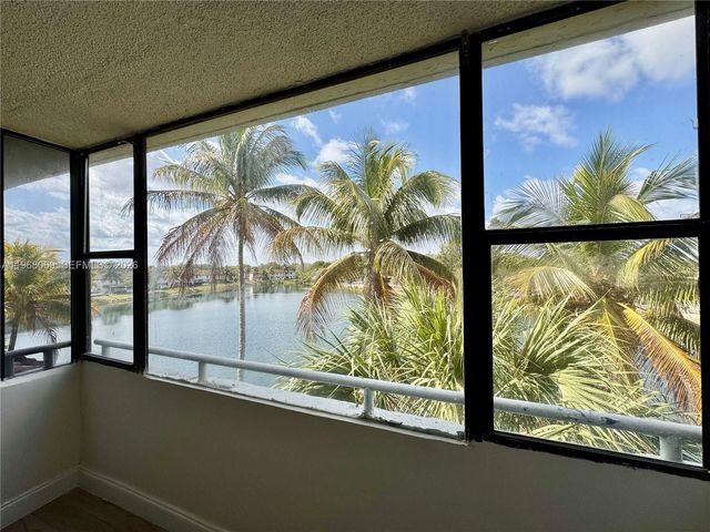 8335 SW 152nd Avenue B408, Miami, FL 33193