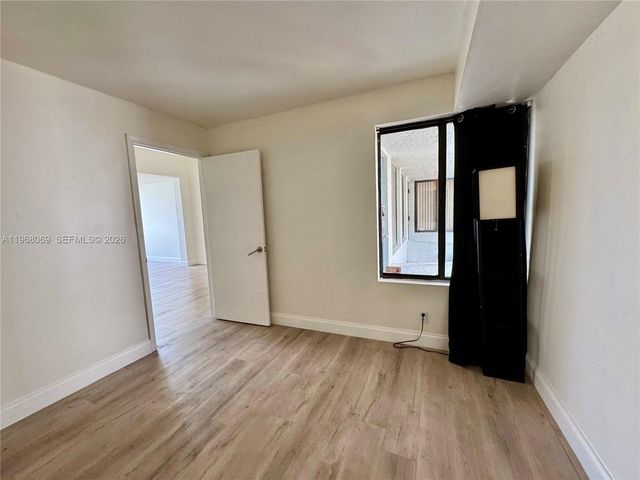 8335 SW 152nd Avenue B408, Miami, FL 33193