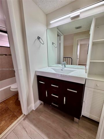 8335 SW 152nd Avenue B408, Miami, FL 33193
