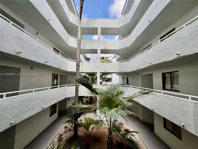8335 SW 152nd Avenue B408, Miami, FL 33193