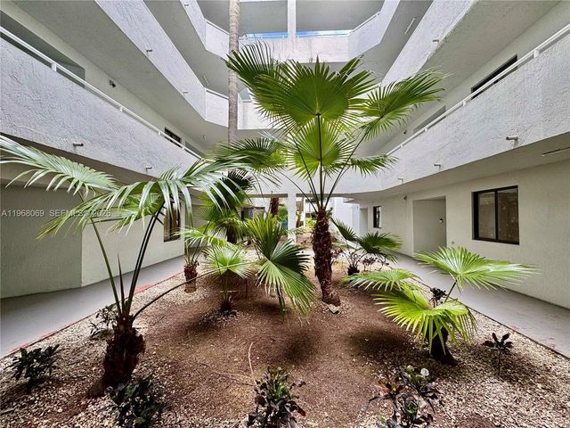 8335 SW 152nd Avenue B408, Miami, FL 33193