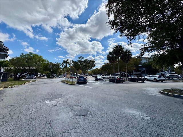 8335 SW 152nd Avenue B408, Miami, FL 33193