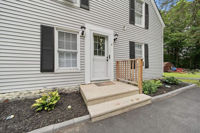 88 Chuck Street, Weare, NH 03281