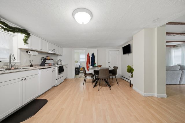 88 Chuck Street, Weare, NH 03281